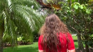 MILF Hunter - Melanie Hicks with Levi Cash licking ass