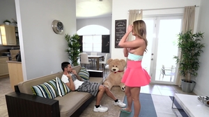 MOFOS B-Sides: Amateur Daisy Stone licking Tyler Steel