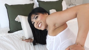 Anal 4k: Ember Snow masturbation with large vibrator