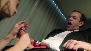 S3XUS: Octavia Red does what shes told