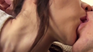 JavHub.com: Boyfriend Anna Mihashi fingering