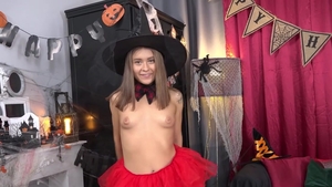 Anal-Angels: Cunnilingus in the woods