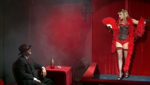 Brazzers: Burlesque Babe Can't Handle the Girth